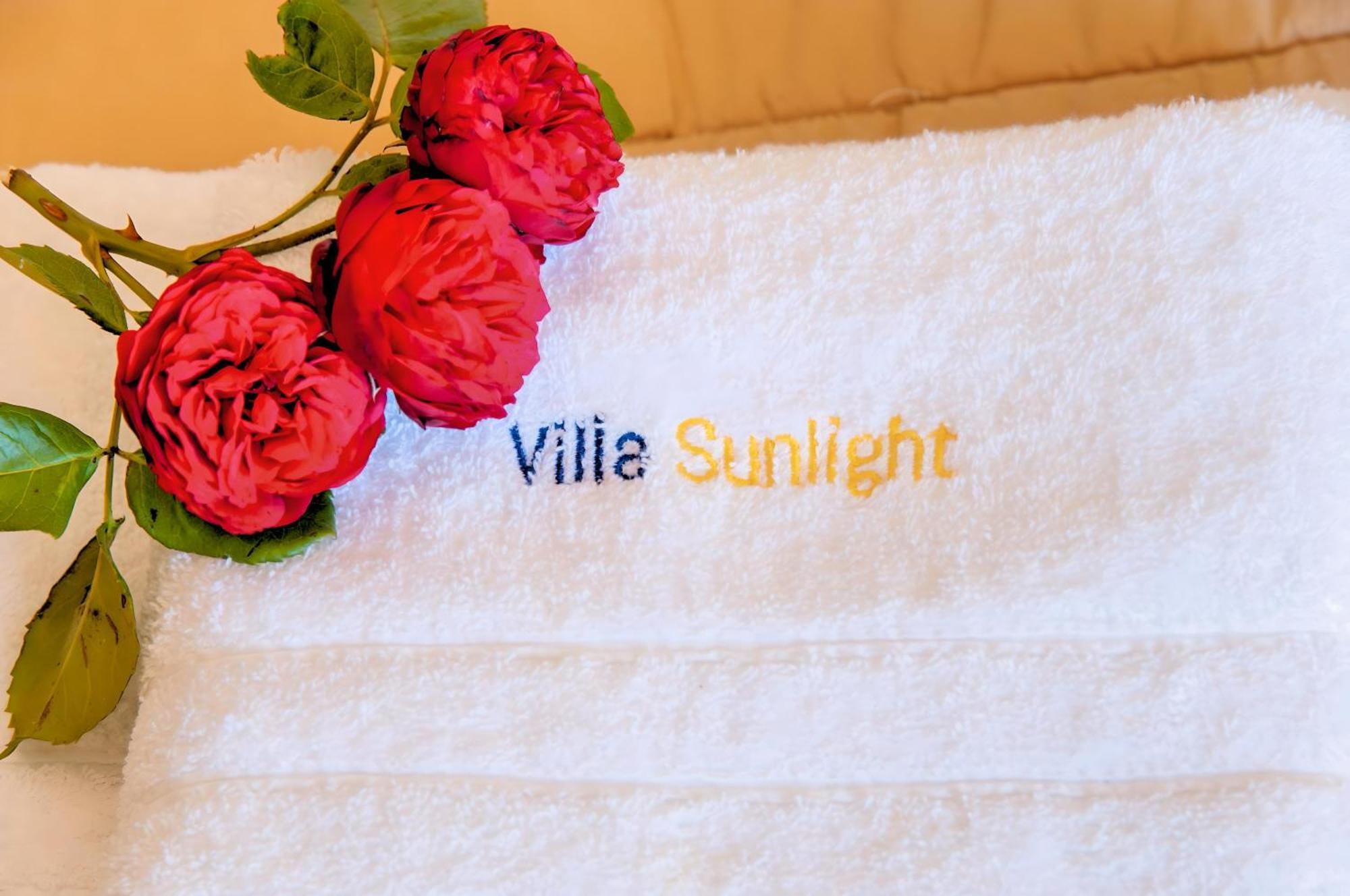 Sunlight Villas Heated Pool Mathés 외부 사진